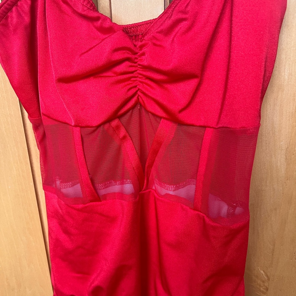 Kelle Red Dance costume- leotard/shorts, adult small - Picture 3 of 9